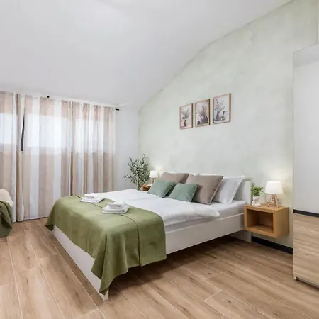 Appartement Vinograd I Rezidencija *